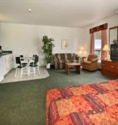 Super 8 Morden
