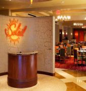 Renaissance Phoenix Glendale Hotel & Spa