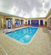 Holiday Inn Express Hotel & Suites Cleveland-Streetsboro