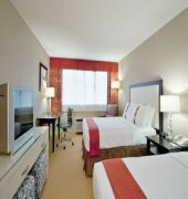 Holiday Inn Hotel & Suites Marlborough