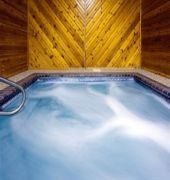 Holiday Inn Express & Suites Winner