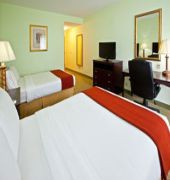 Holiday Inn Express & Suites Scottsburg