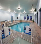 Holiday Inn Express & Suites
