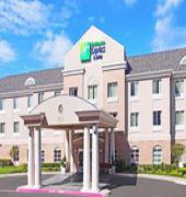Holiday Inn Express & Suites Dfw-Grapevine