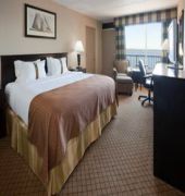 Holiday Inn Detroit Lakes - Lakefront