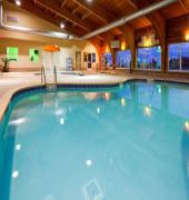 Holiday Inn Detroit Lakes - Lakefront