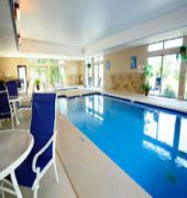 Holiday Inn Express & Suites Delafield