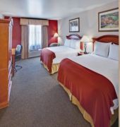 Holiday Inn Express & Suites Aberdeen