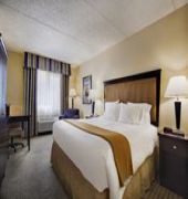 Holiday Inn Express & Suites Wheat Ridge-Denver West