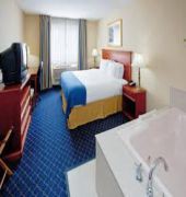Holiday Inn Express Fremont (Angola Area)