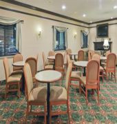 Holiday Inn Express Marshall