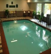 Holiday Inn Express Marshall