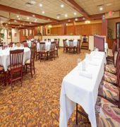 Holiday Inn Alexandria