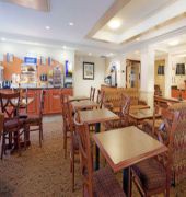 Holiday Inn Express Hotel & Suites Auburn