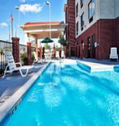 Holiday Inn Express & Suites Biloxi- Ocean Springs