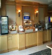 Holiday Inn Express & Suites Memphis Southwind