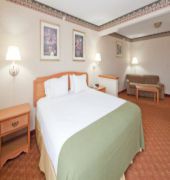 Holiday Inn Express & Suites Wauseon