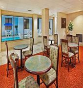 Holiday Inn Express- Winchester