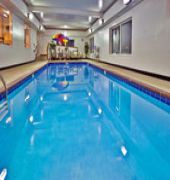 Holiday Inn Express & Suites Ames