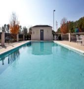 Holiday Inn Express Hotel & Suites Petersburg-Dinwiddie