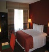 Holiday Inn Hotel & Suites Owatonna
