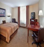 Candlewood Suites Kansas City-Overland Park