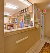 Candlewood Suites Kansas City-Overland Park