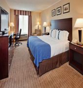 Holiday Inn Hotel & Suites Overland Park-Conv Ctr