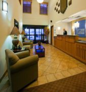 Holiday Inn Express & Suites Worthington