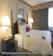 Crowne Plaza Nashua