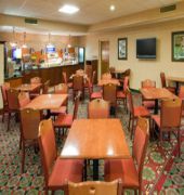 Holiday Inn Express Easton