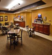 Holiday Inn Express Le Claire Riverfront - Davenport