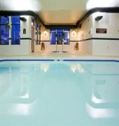 Holiday Inn Express & Suites Fort Atkinson