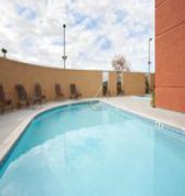 Holiday Inn Express