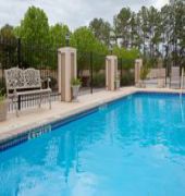 Holiday Inn Express & Suites Houston Intercontinental East