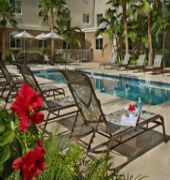 Holiday Inn Express Suites Pine Bluff