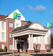 Holiday Inn Express Suites Pine Bluff