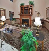 Holiday Inn Express & Suites Sanford