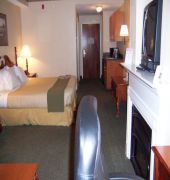Holiday Inn Express & Suites Sanford