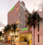 Courtyard Miami Beach South Beach