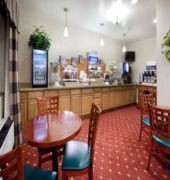 Holiday Inn Express Eagle
