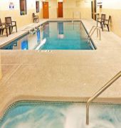 Holiday Inn Express & Suites Edmond