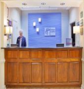 Holiday Inn Express Fayetteville