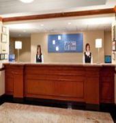 Holiday Inn Express & Suites Easton