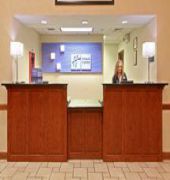 Holiday Inn Express & Suites Harrison