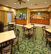 Holiday Inn Express & Suites Harrison