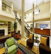 Holiday Inn Express & Suites Evansville