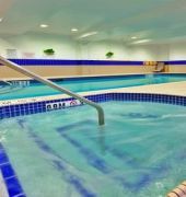 Holiday Inn Express & Suites Brockville