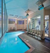 Crowne Plaza Portland-Lake Oswego