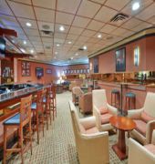 Crowne Plaza Portland-Lake Oswego